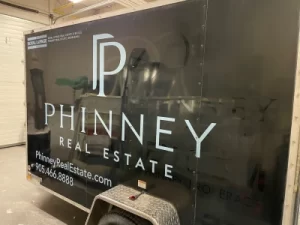 Laveen Decals Printing mississaugasigncompany vehicle lettering07 300x225